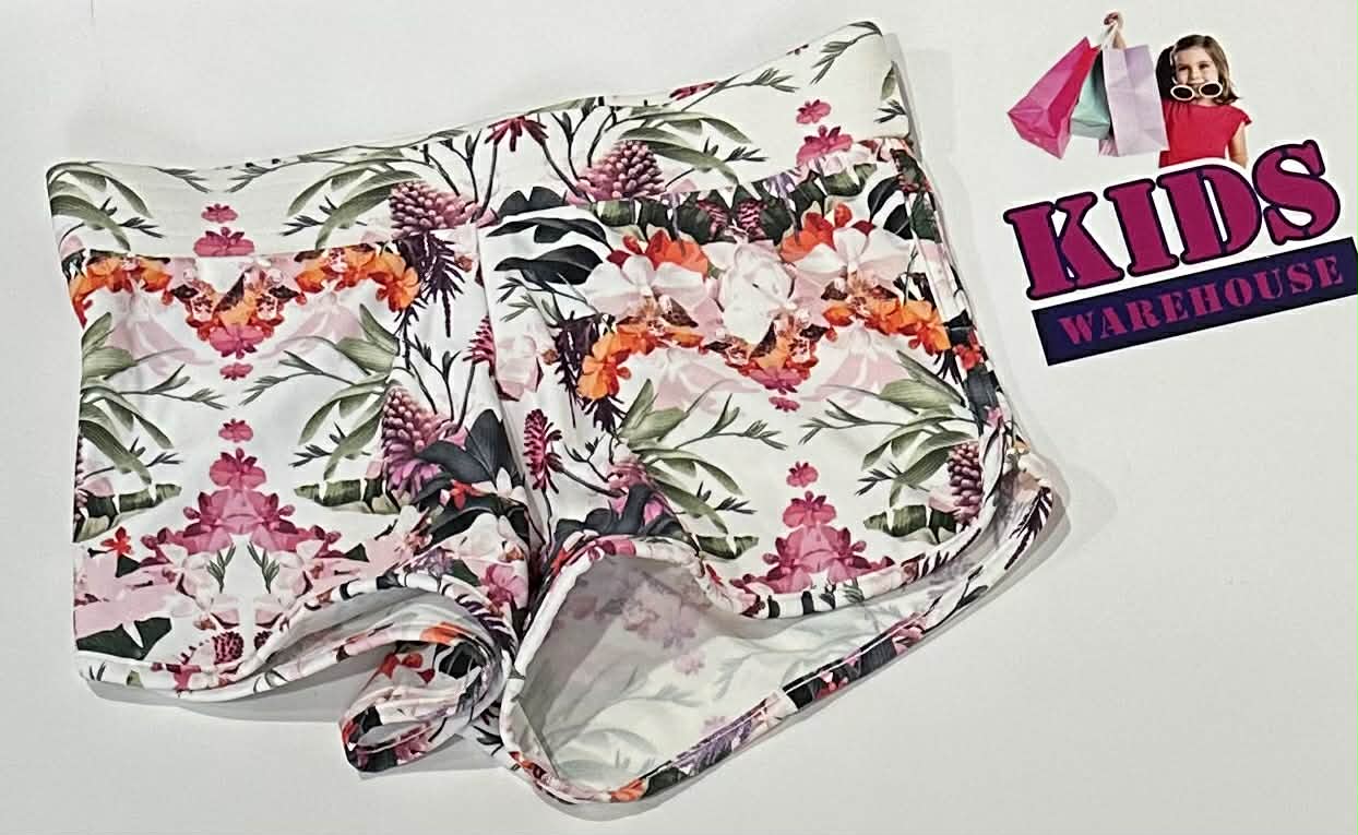 Cupid Girl White Shorts With Pink & Green Flower Pattern Size 6