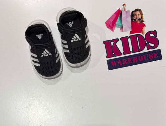 Adidas Black Sandals Size 3 (Toddler)