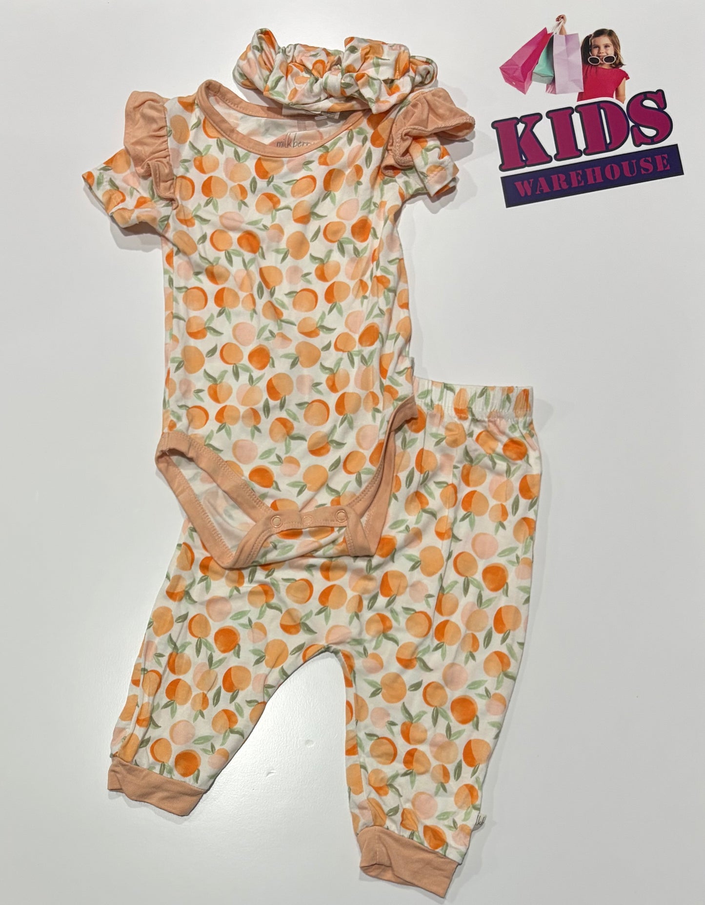 Milk Berry White, Peach Print 3 Piece Bodysuit, Headband, Pants Size 00