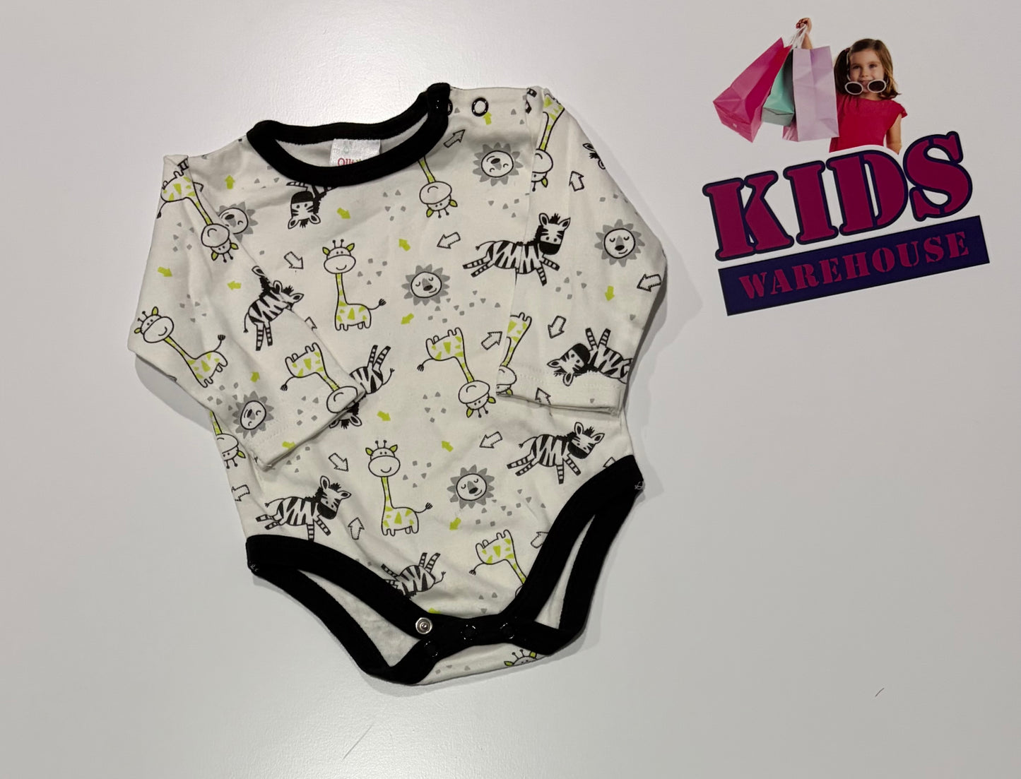 Ollie's Place White, Green Zerba, Giraffe Print Bodysuit Size 000