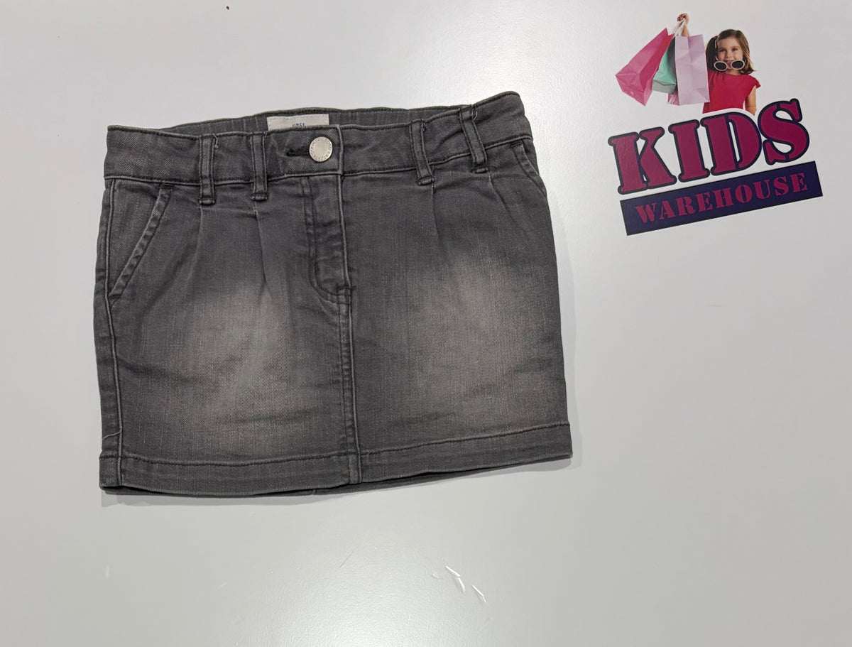Cr. Denim Grey Denim Skirt Size 7