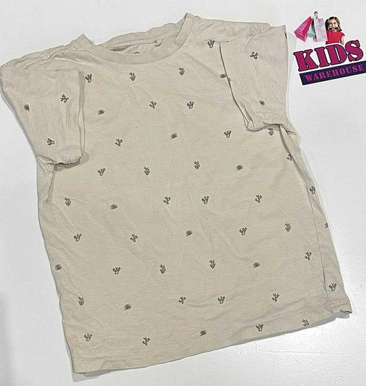 Target White Top With Cactus Pattern Size 9