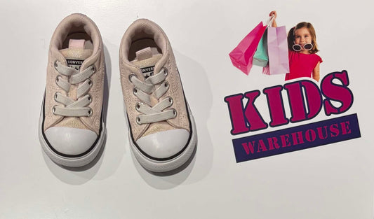 Converse Pink, Glitter Runners Size 5 (Child)