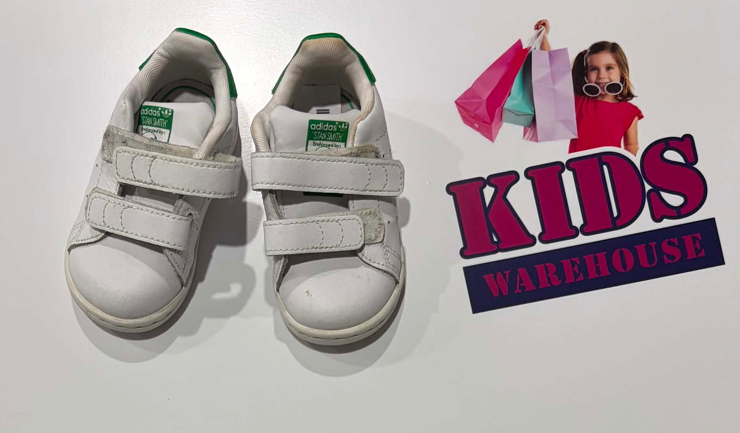 Adidas Stan Smith White, Green Runners Size US5/UK4 (Child)