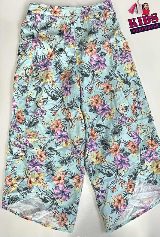 Piping Hot Blue Pants With Flower Pattern Size 10