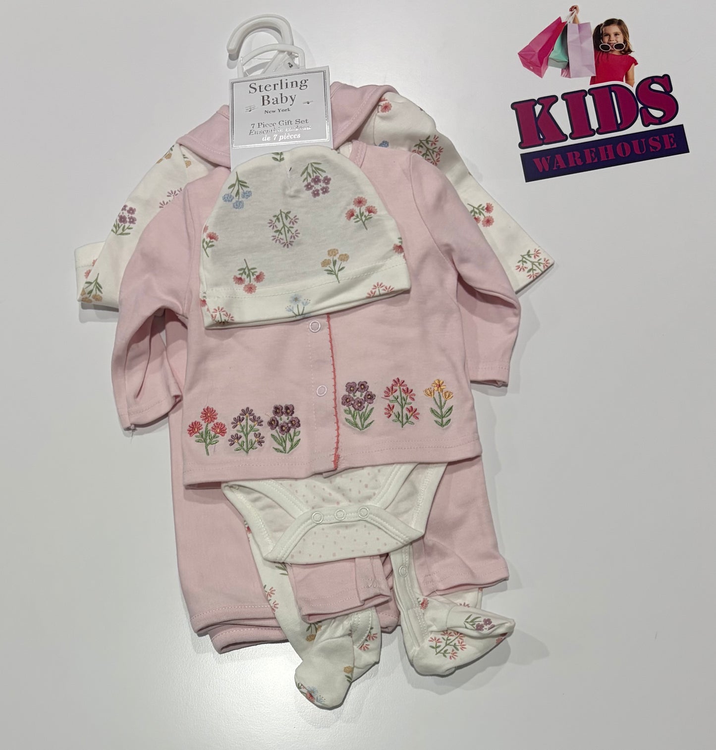 Not Used Sterling Baby Pink, White Floral Print 7 Piece Set Size 000