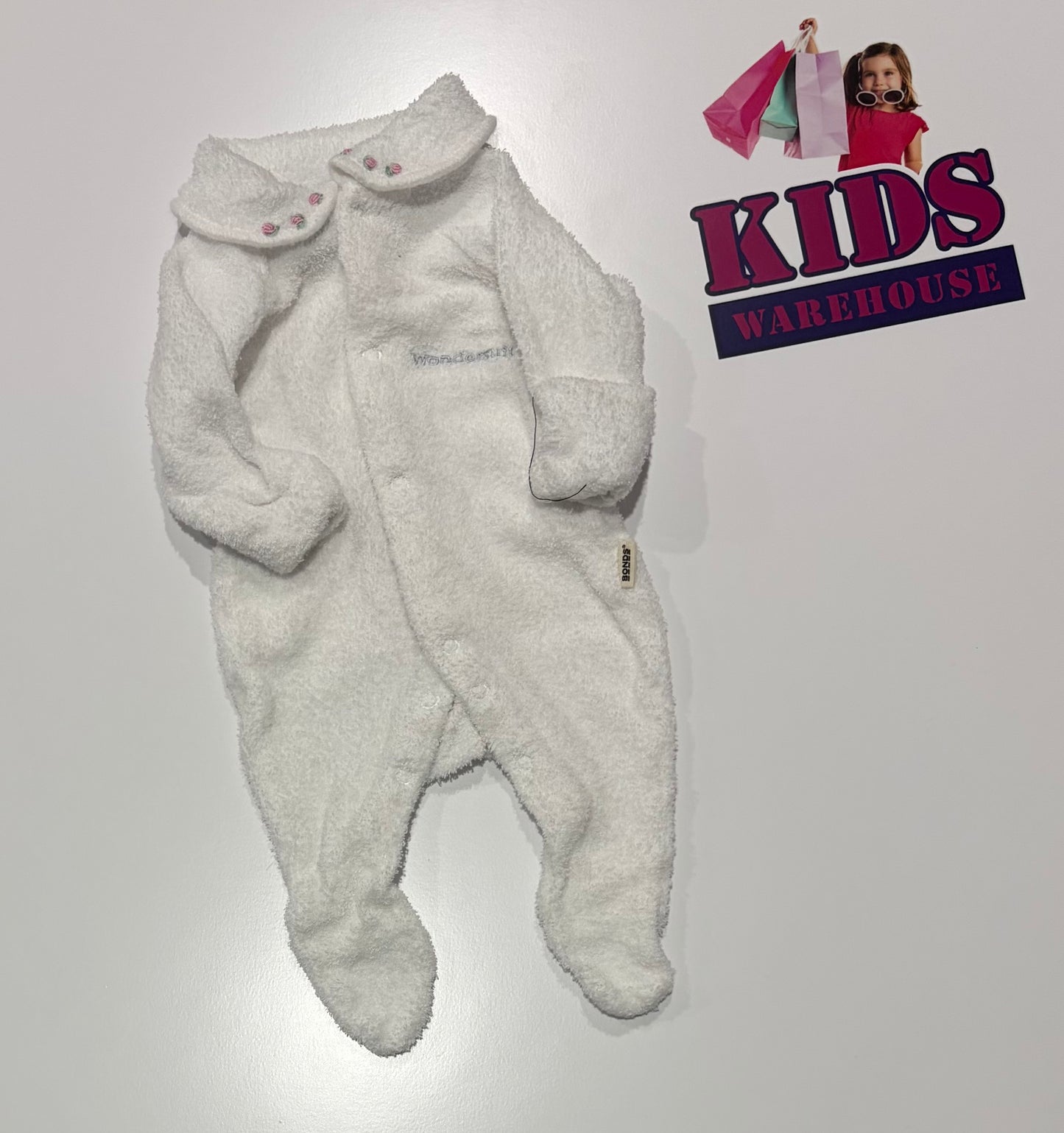 Bonds White, Fluffy Wondersuit Size 0000