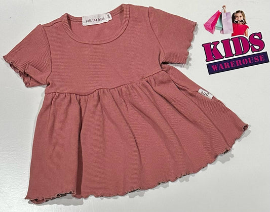 Soll. The Label Red Dress Size 000