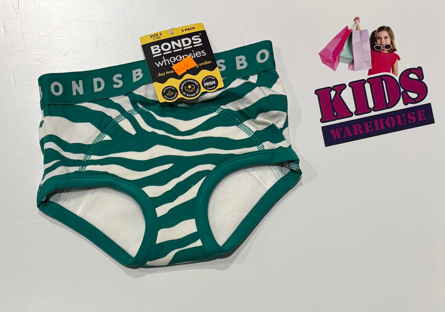 Not Used Bonds Whoopsies Green, White Zebra Print Size 3