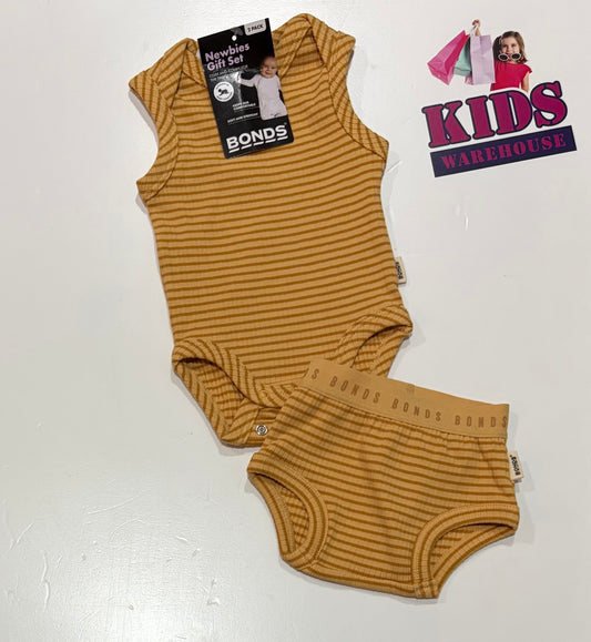 Not Used Bonds Yellow, Stripe Print Bodysuit & Bottoms 2 Piece Set Size 0000