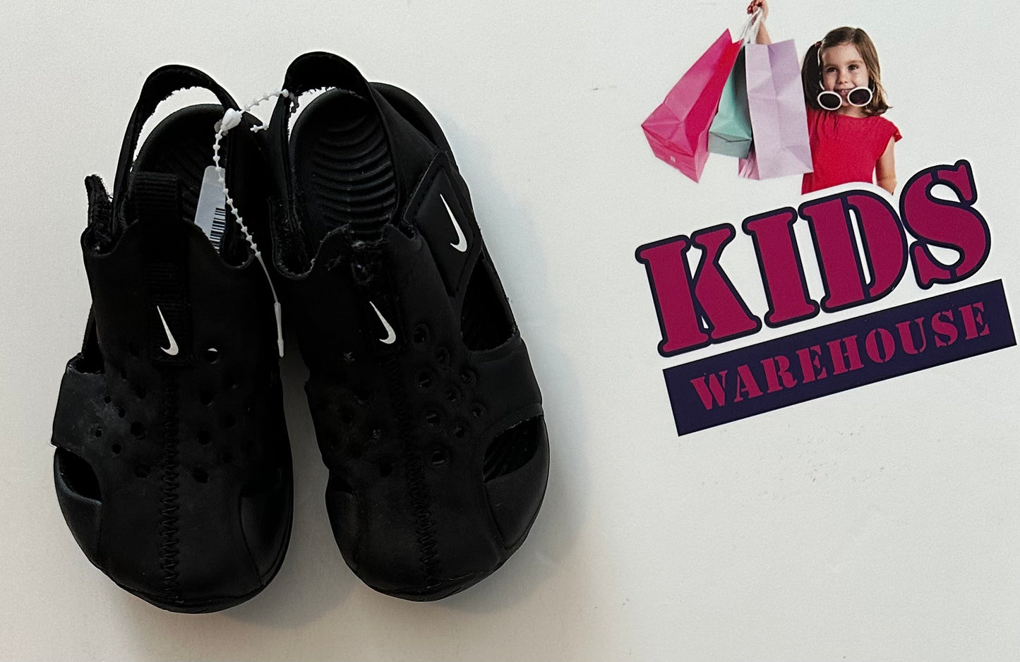 Size 3 nike sandals hot sale