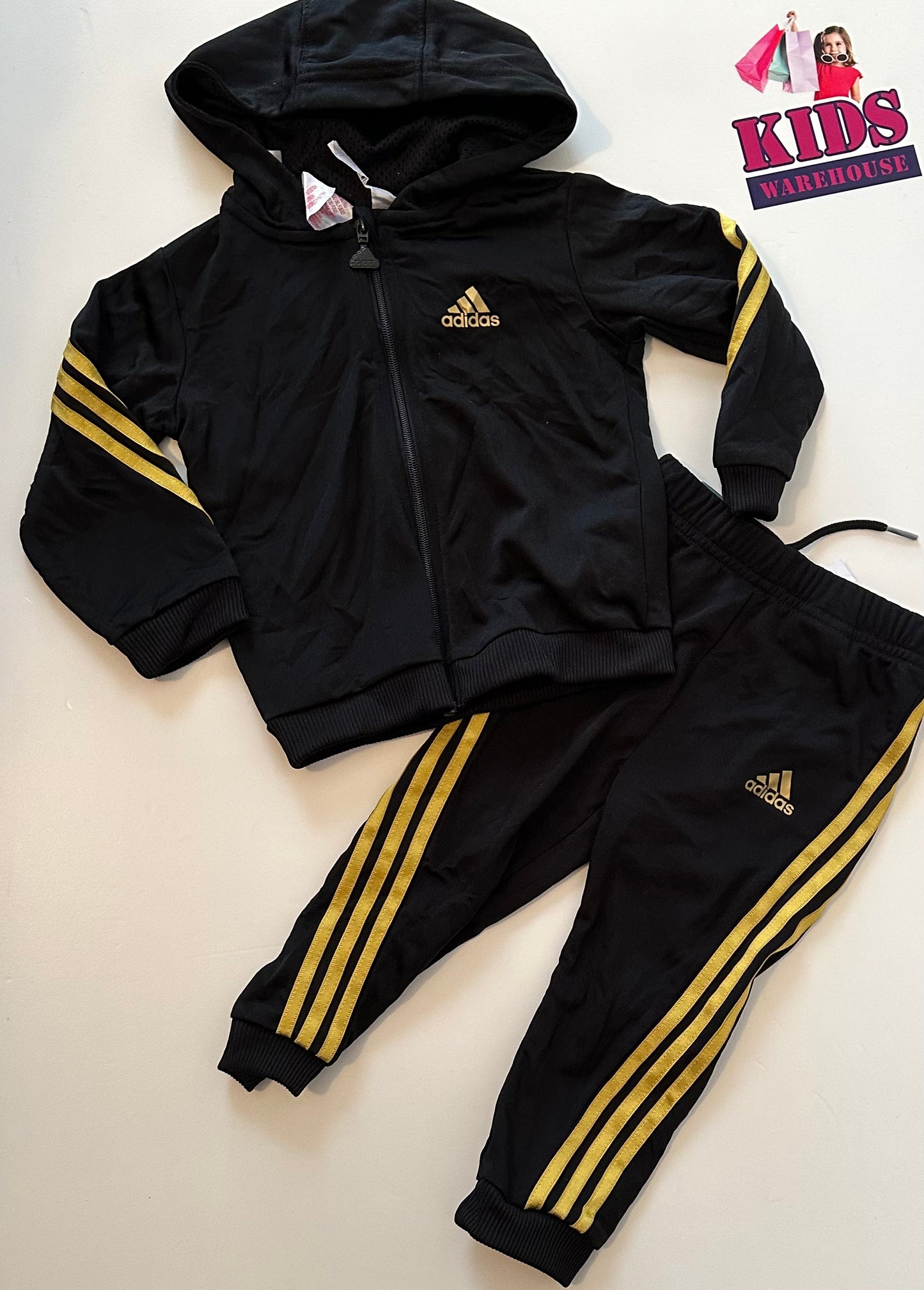 Adidas Black & Gold 2 Piece Set Size 0 – Kids Warehouse AU