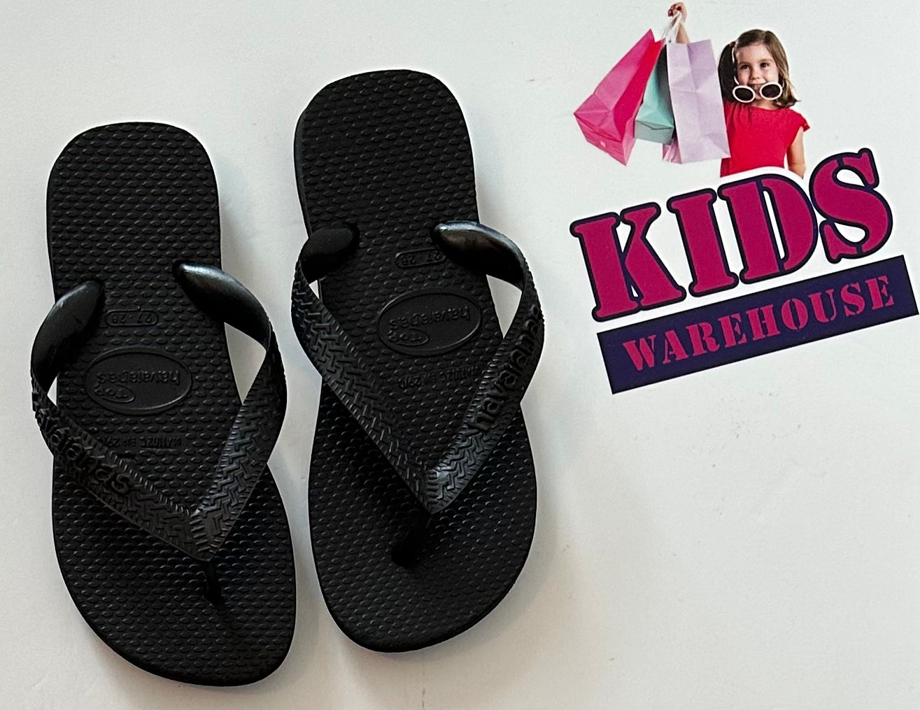 Havaianas Black Thongs Size 11 (Child)