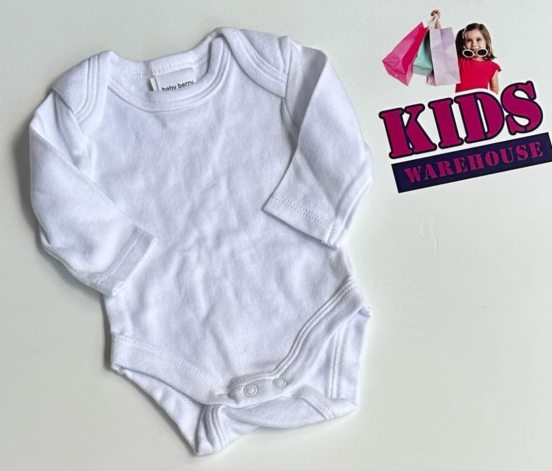 Baby Berry White Bodysuit Size 00000