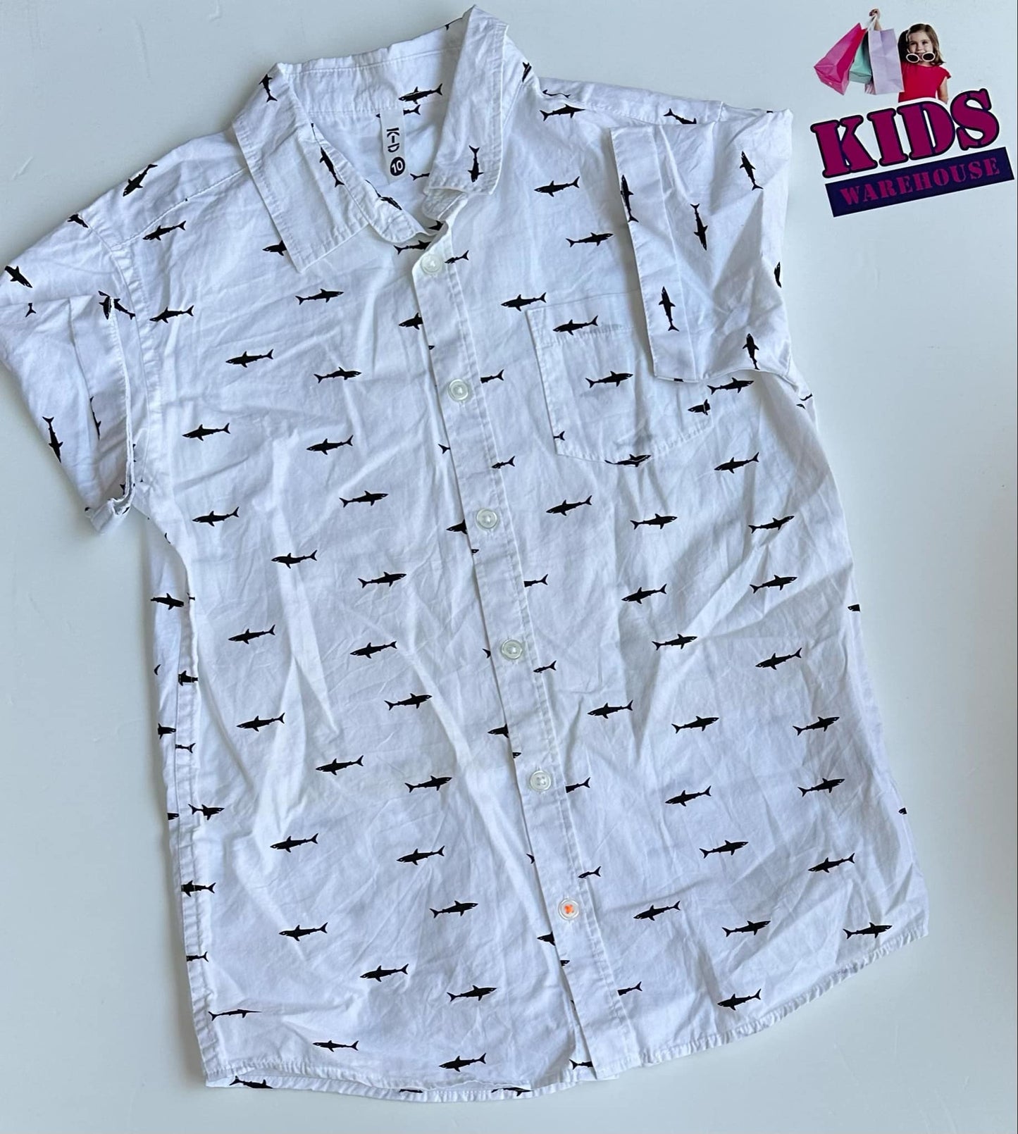 K-D White Top With Shark Pattern Size 10