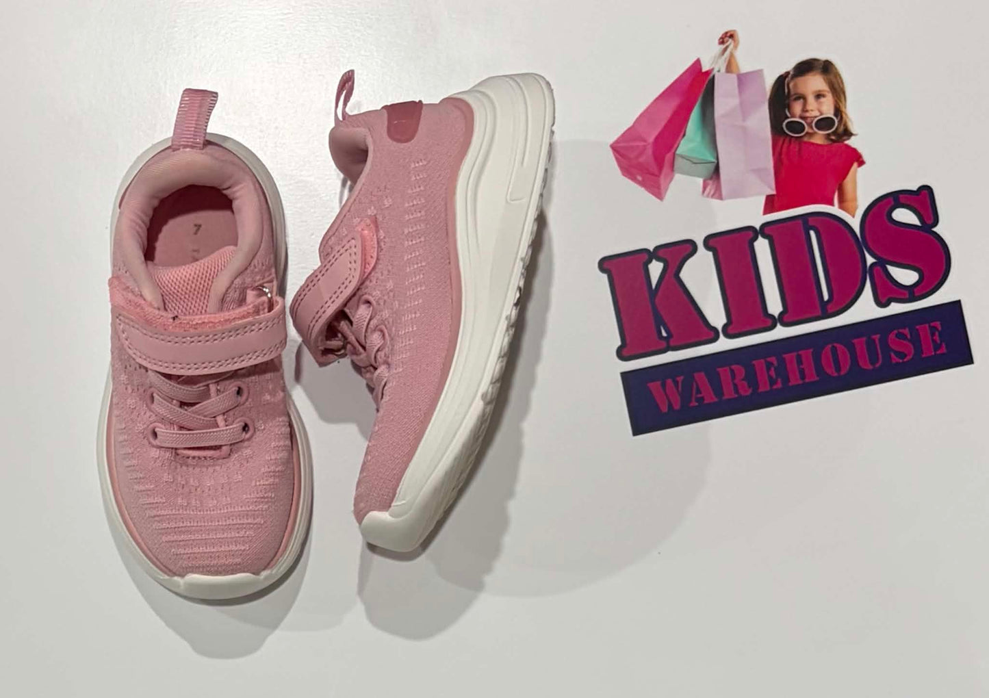 Target Kids Pink Runners Size 7 (Child)