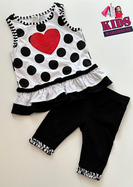 Ollies Place White & Black 2 Piece Set With Red Heart Print Size 1