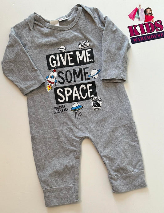 PatPat Grey Jumpsuit With “Give Me Some Space” Print Size 0