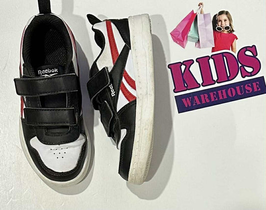 Reebok Black, White, Red Runners Size US9/UK8.5 (Child)