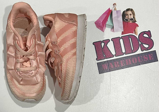 Adidas Rose Pink Runners Size US6/UK5.5 (Child)