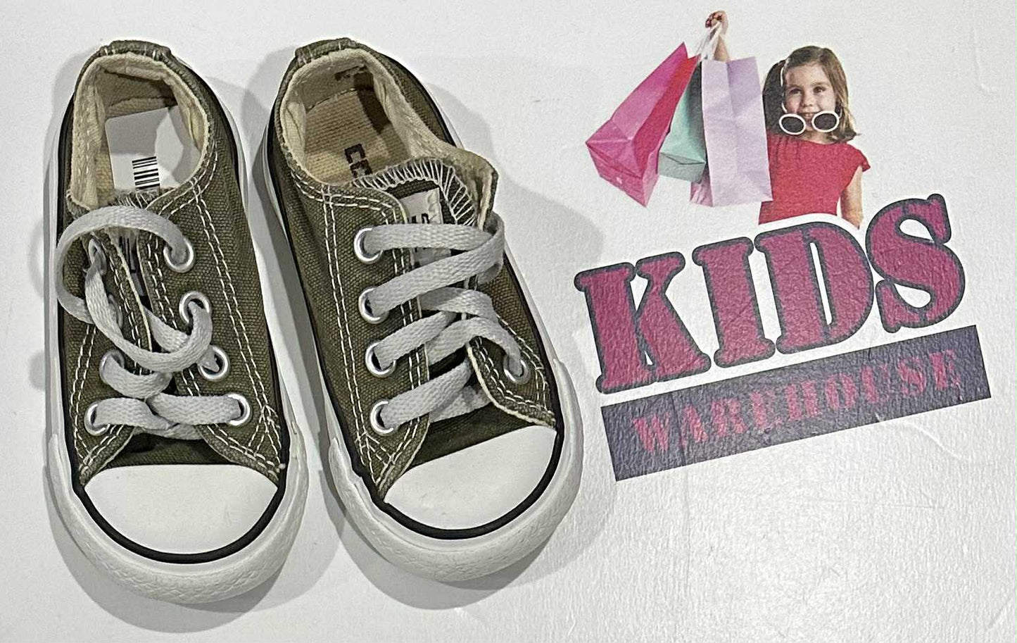 Converse Olive Sneakers Size 4 (Child)