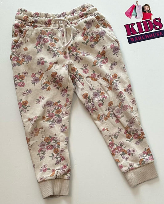 Target White Pants With Flower Pattern Size 3