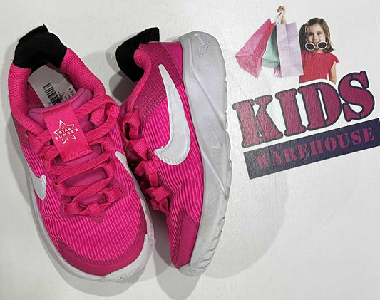 Nike Star Runner Hot Pink Runners Size US7/UK6.5 (Child)