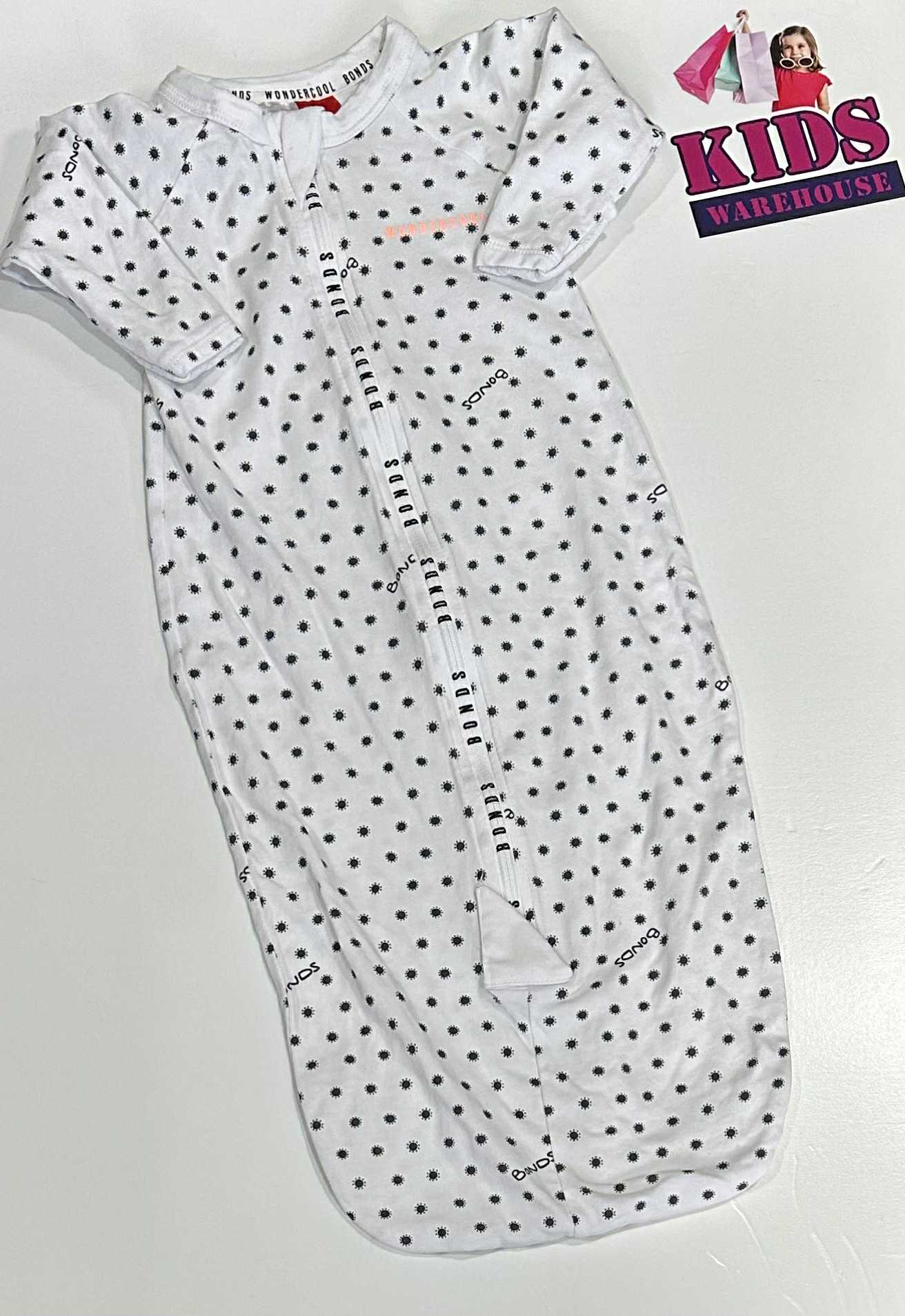BONDS Wondercool White, Black Polka Dot Size 000 (0-3 Months)