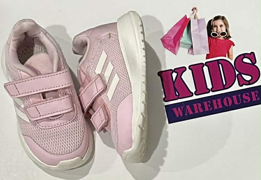 Adidas Pink Runners Size US5/UK4 (Child)