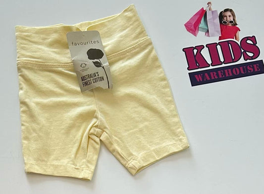 New Favourites Yellow Shorts Size 000