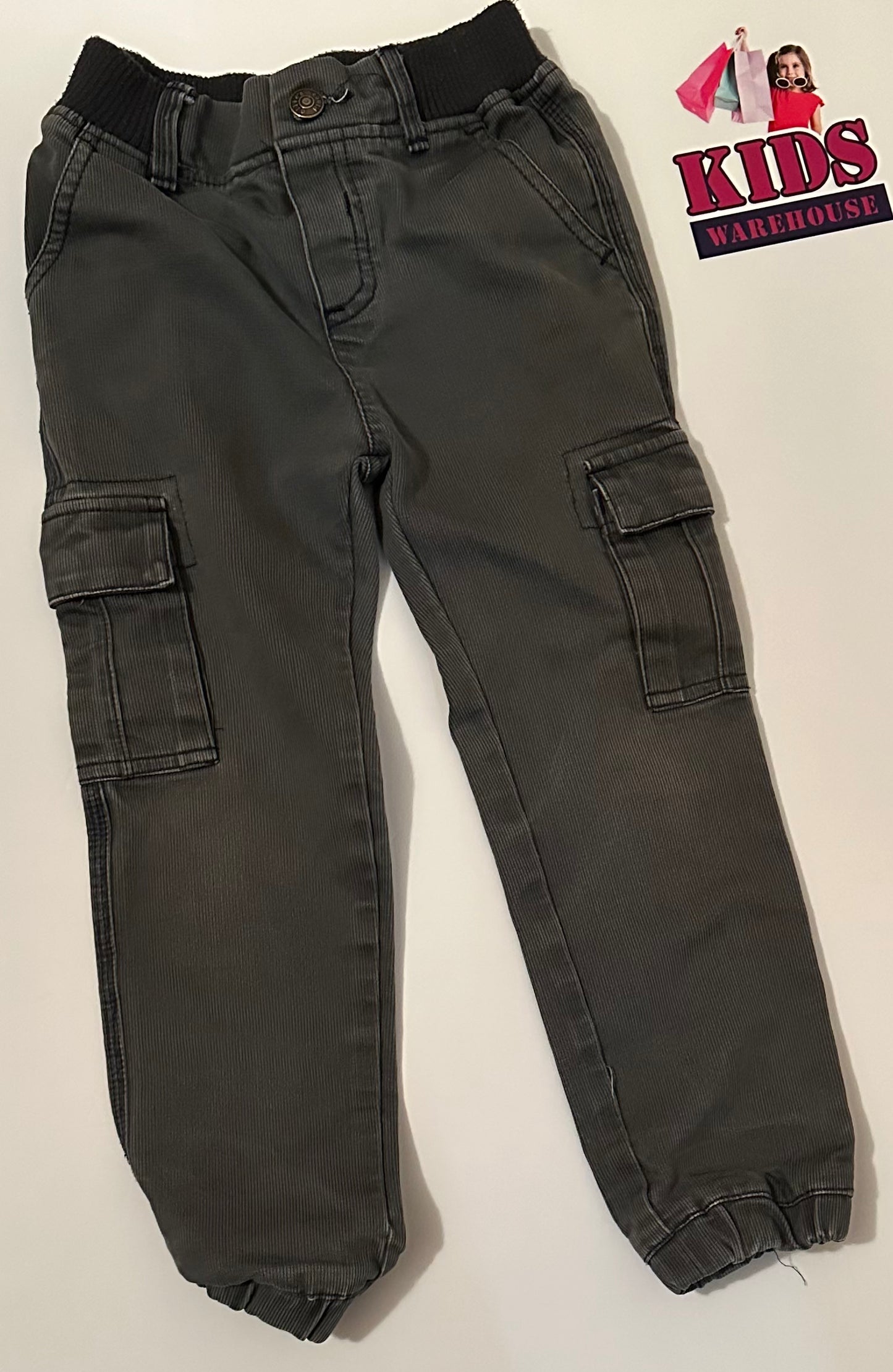 Ollie’s Place Chinos Size 5