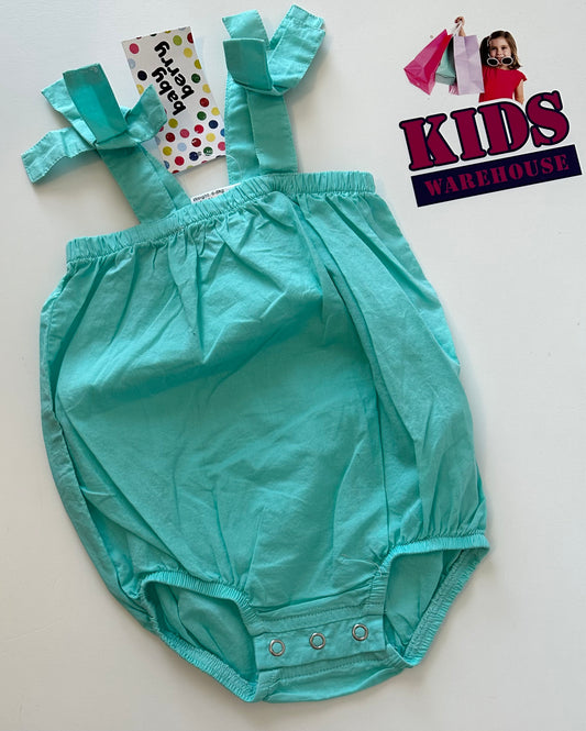 New Green Romper Size 00